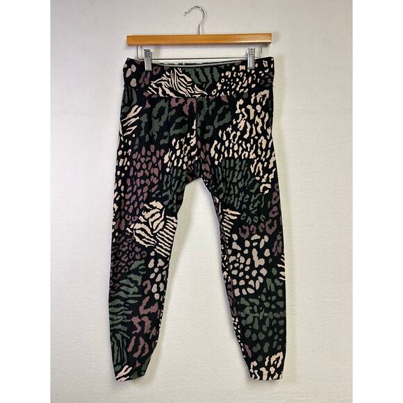 Calvin Klein Performance Purple Animal Print Leggings Size Large Athletic - Picture 1 of 9